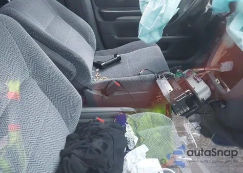 1998 Honda Cr-V Lx z USA, uszkodzony, nr VIN JHLRD2845WC005462